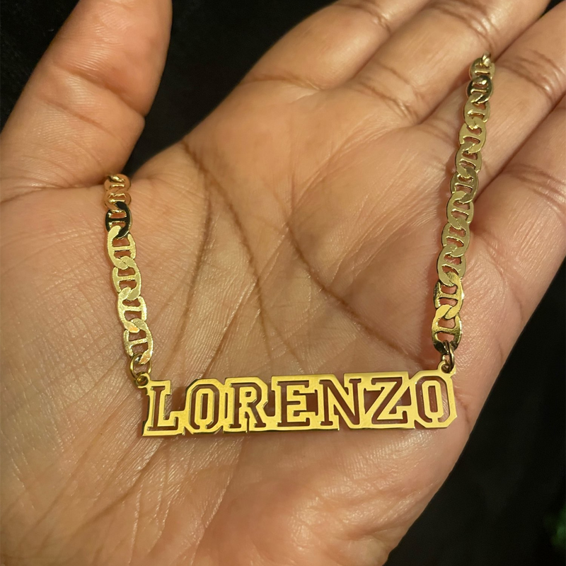 Women and Men Customised Necklace with name Flat Chain